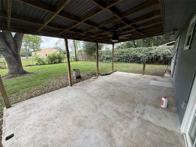 1902 Trinity Street, League City, TX 77573
