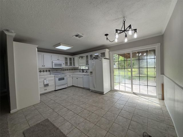 1902 Trinity Street, League City, TX 77573