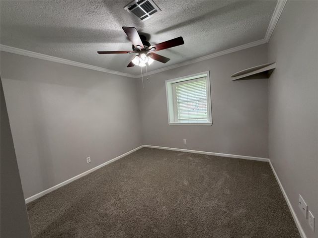 1902 Trinity Street, League City, TX 77573