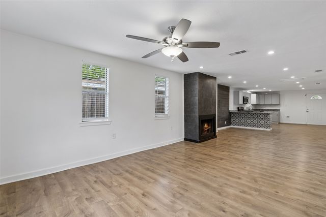 2519 Maverick Avenue, Dallas, TX 75228