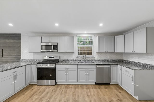 2519 Maverick Avenue, Dallas, TX 75228