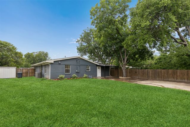 2519 Maverick Avenue, Dallas, TX 75228