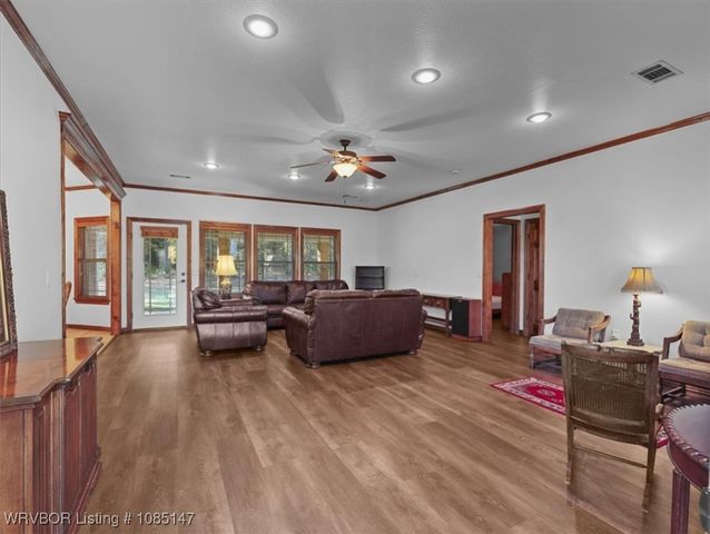 105 Forest Ridge, Poteau, OK 74953