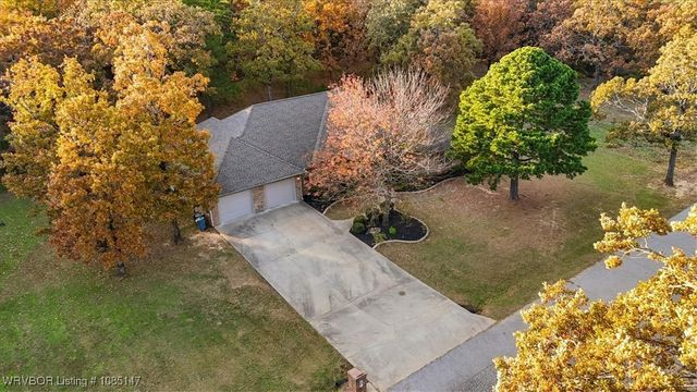 105 Forest Ridge, Poteau, OK 74953