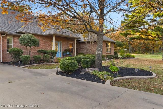 105 Forest Ridge, Poteau, OK 74953