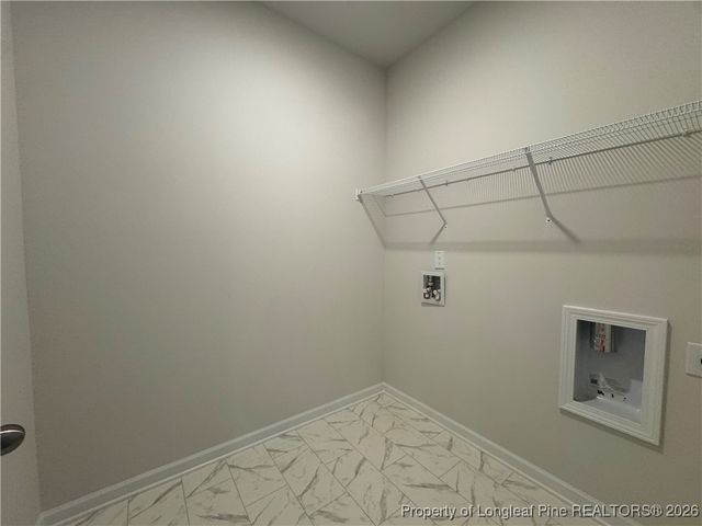 1648 Elk Run Drive, Fayetteville, NC 28312