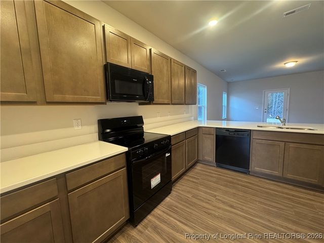 1648 Elk Run Drive, Fayetteville, NC 28312