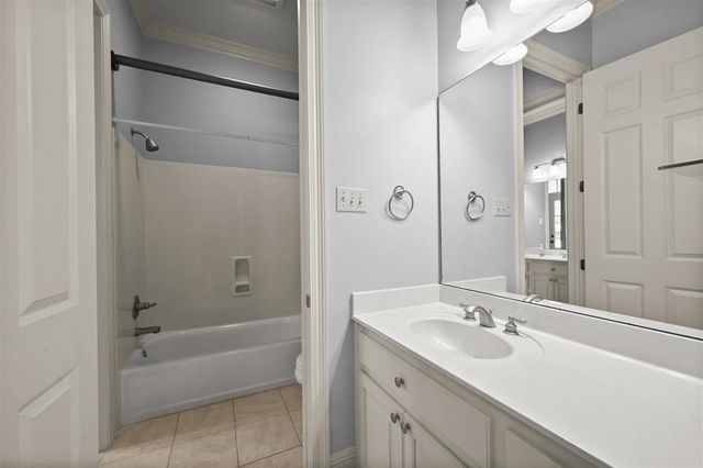 19204 Bellerive Court, Baton Rouge, LA 70809