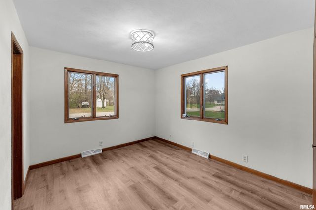 209 LAKE VIEW Court, Colona, IL 61241