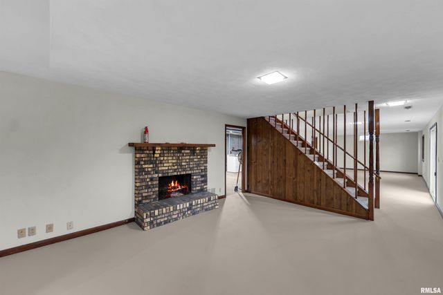 209 LAKE VIEW Court, Colona, IL 61241