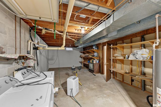 209 LAKE VIEW Court, Colona, IL 61241