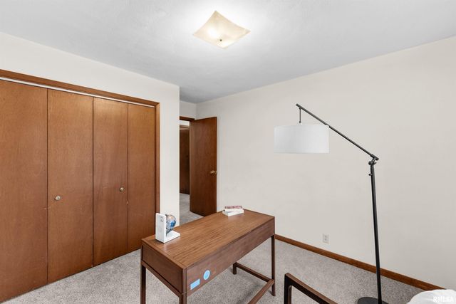 209 LAKE VIEW Court, Colona, IL 61241