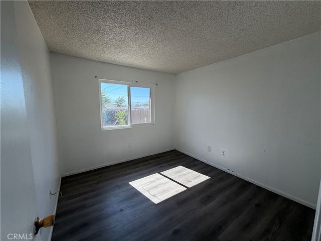 7556 Villa Ave, Highland, CA 92346