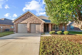 209 Colt Drive, Waxahachie, TX 75165