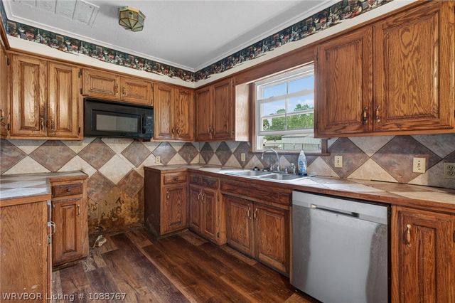 1805 Independence Street, Fort Smith, AR 72901