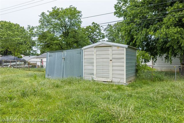 1805 Independence Street, Fort Smith, AR 72901