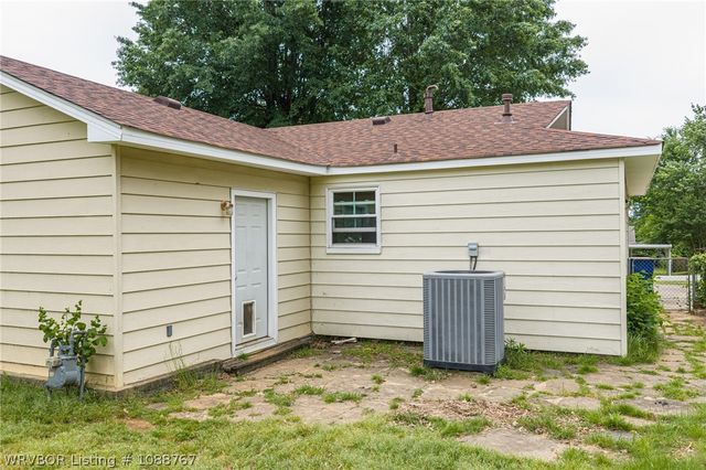 1805 Independence Street, Fort Smith, AR 72901