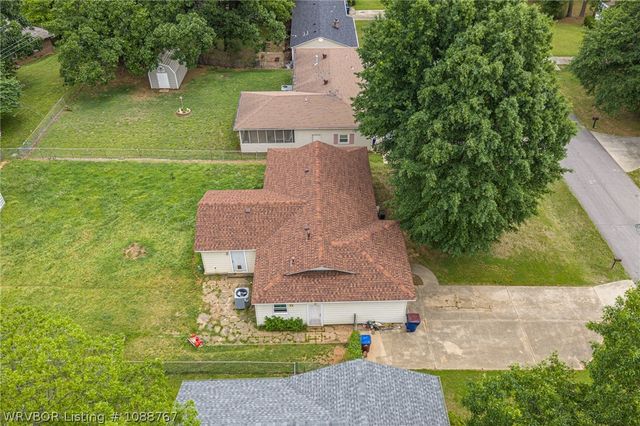 1805 Independence Street, Fort Smith, AR 72901