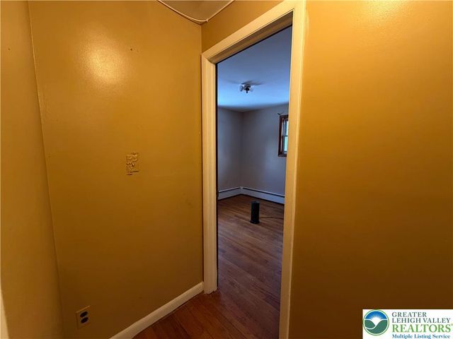 826 Whittier Drive, Allentown City, PA 18103