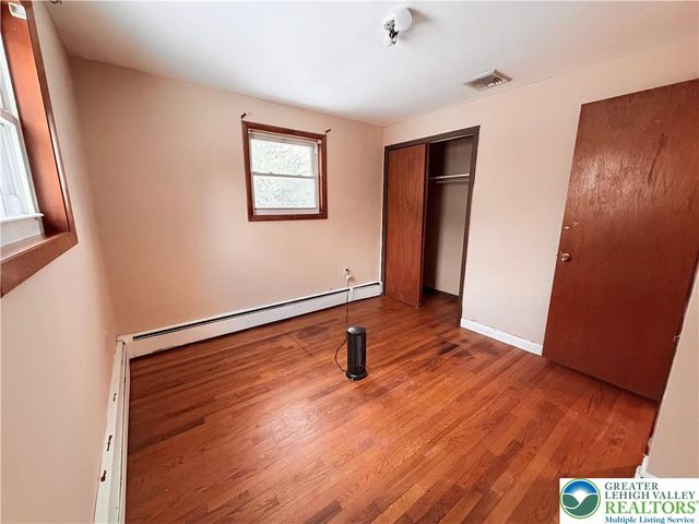 826 Whittier Drive, Allentown City, PA 18103