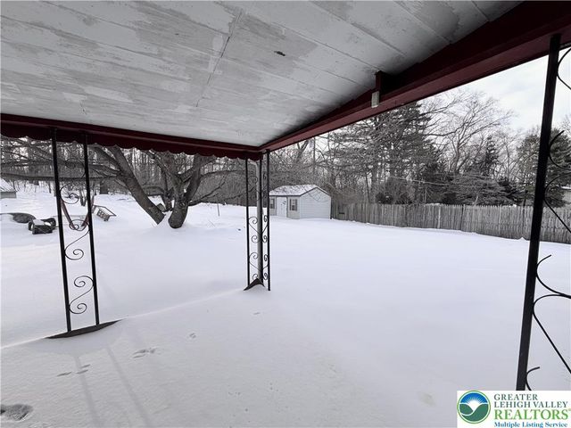 826 Whittier Drive, Allentown City, PA 18103