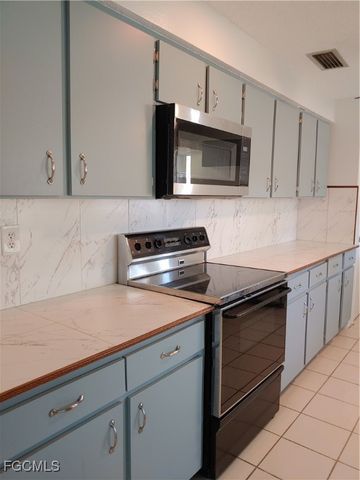 134 Connecticut AVE, Fort Myers, FL 33905