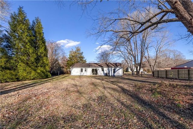 102 Phoenix CIR, Williamsburg, VA 23188