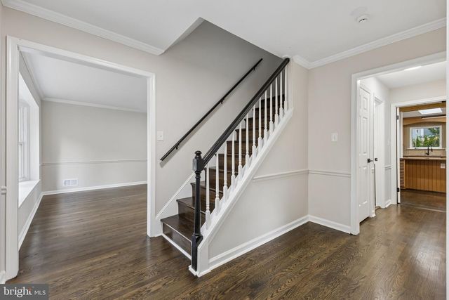 16202 EDGEWOOD DR, Dumfries, VA 22025