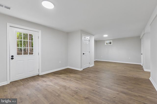 16202 EDGEWOOD DR, Dumfries, VA 22025