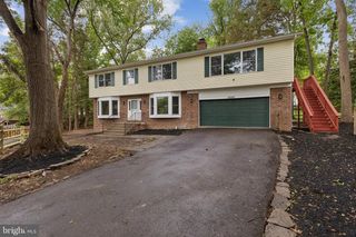 16202 EDGEWOOD DR, Dumfries, VA 22025