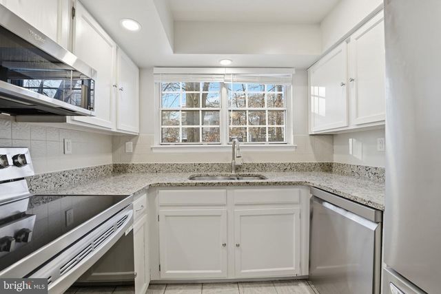 2788 MARSALA CT, Woodbridge, VA 22192