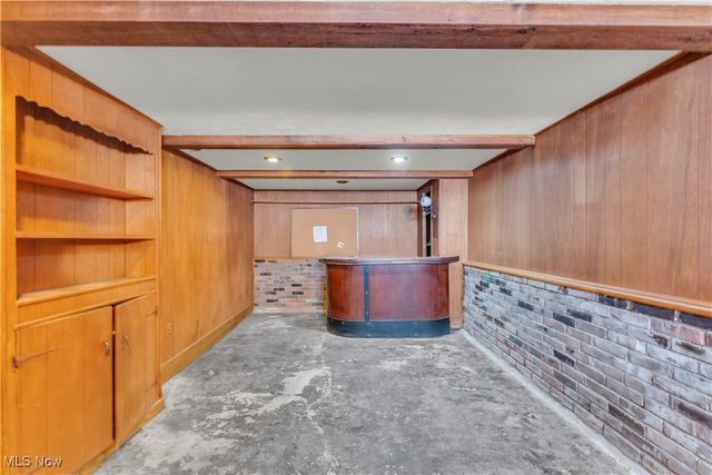 141 Eastbrook Drive, Euclid, OH 44132