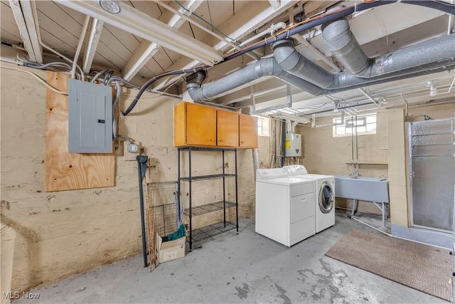 141 Eastbrook Drive, Euclid, OH 44132