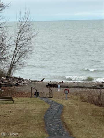 141 Eastbrook Drive, Euclid, OH 44132