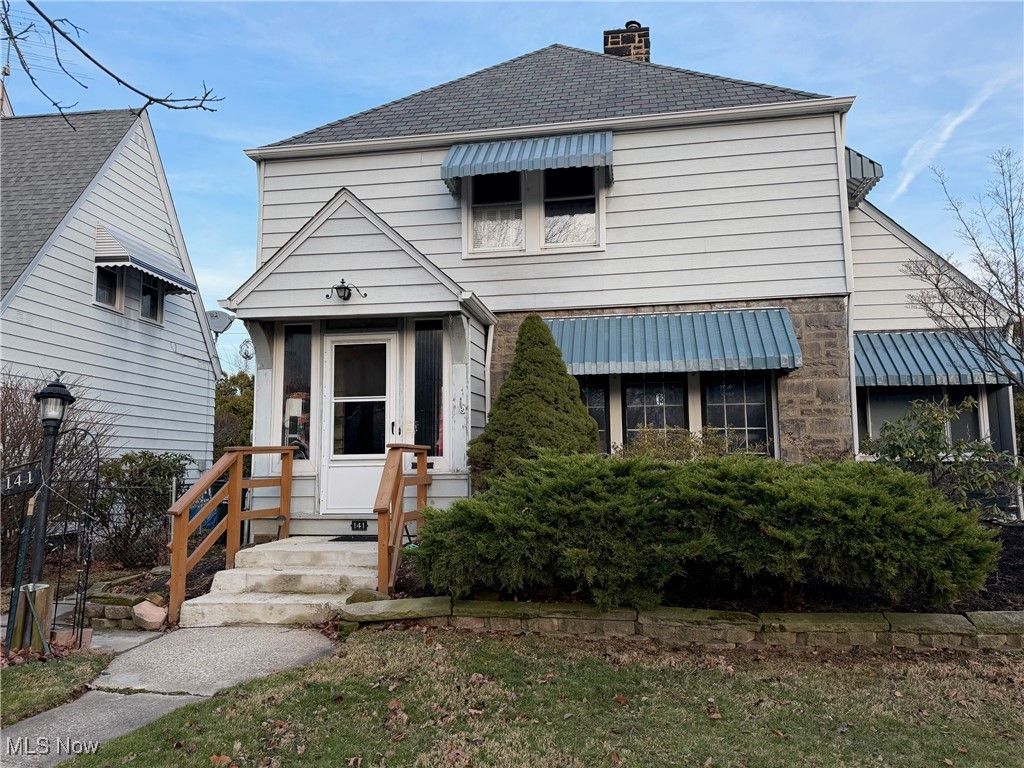 141 Eastbrook Drive, Euclid, OH 44132