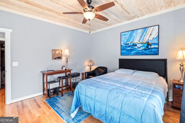 18 Shady Grove Lane, Blue Ridge, GA 30513