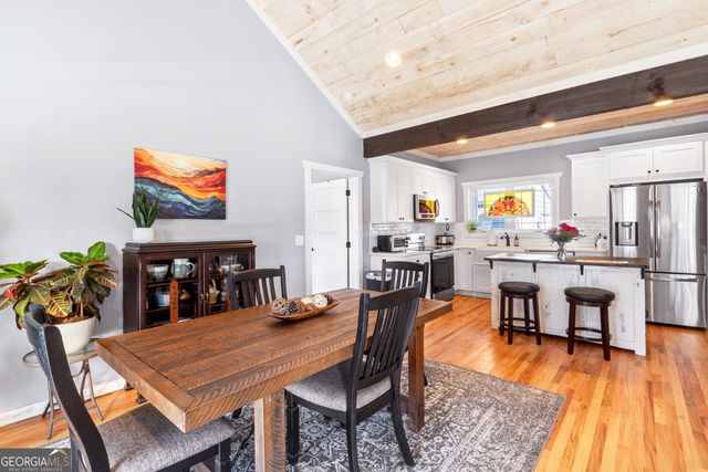 18 Shady Grove Lane, Blue Ridge, GA 30513