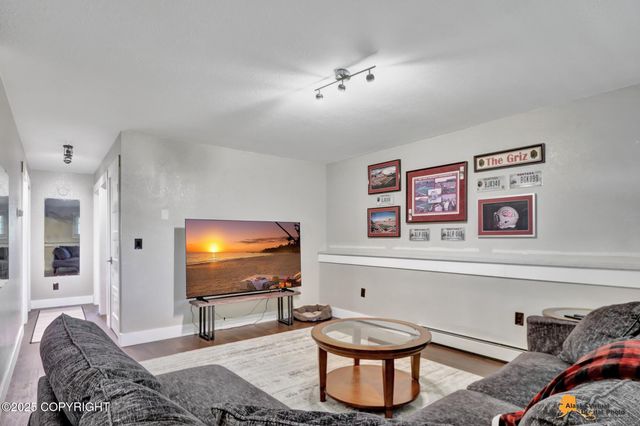 2309 Success Drive, Anchorage, AK 99504