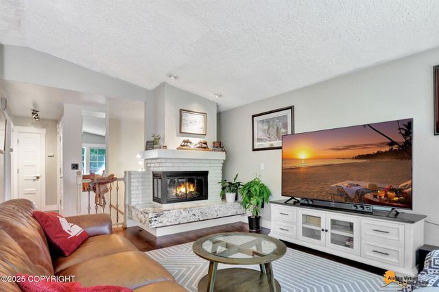 2309 Success Drive, Anchorage, AK 99504