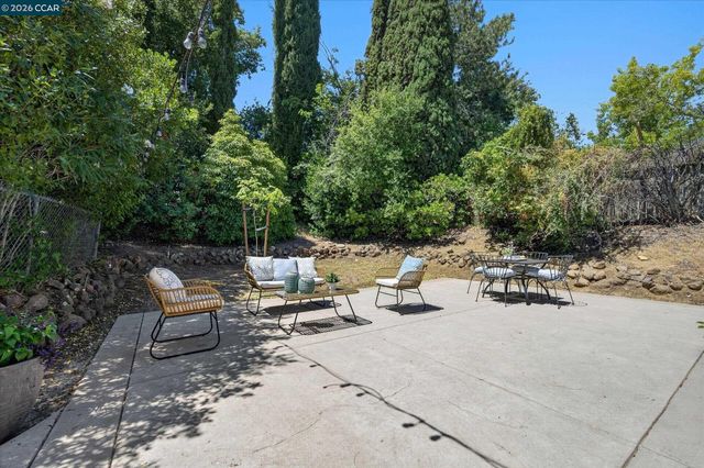 2149 Morello Ave, Pleasant Hill, CA 94523