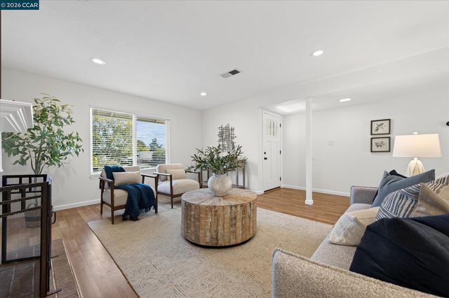 2149 Morello Ave, Pleasant Hill, CA 94523