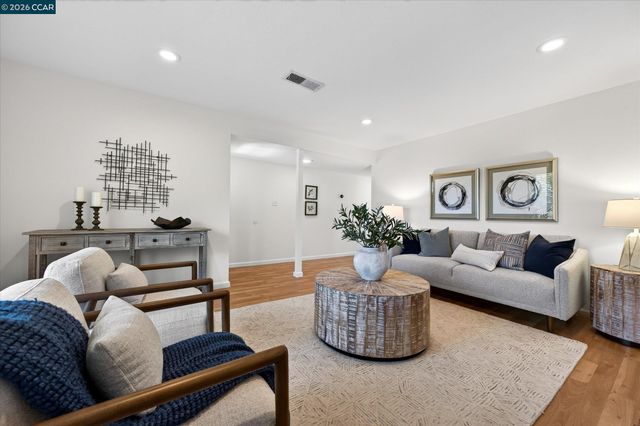 2149 Morello Ave, Pleasant Hill, CA 94523