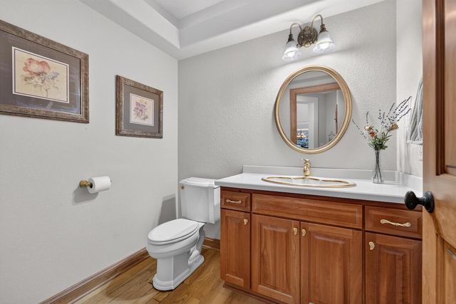W162N7406 Tamarack TRAIL, Menomonee Falls, WI 53051