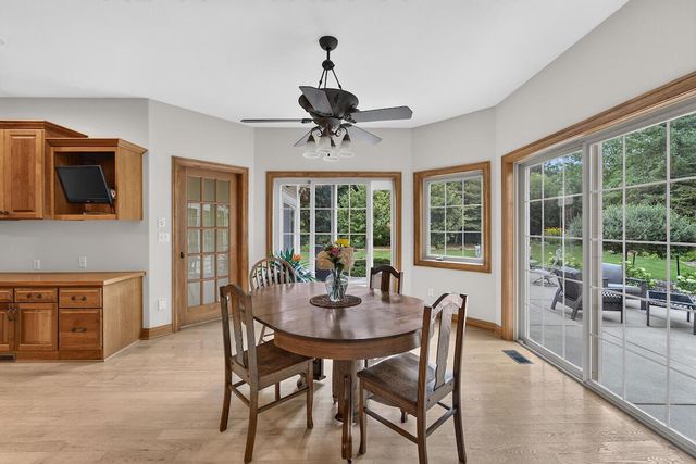 W162N7406 Tamarack TRAIL, Menomonee Falls, WI 53051
