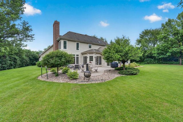 W162N7406 Tamarack TRAIL, Menomonee Falls, WI 53051