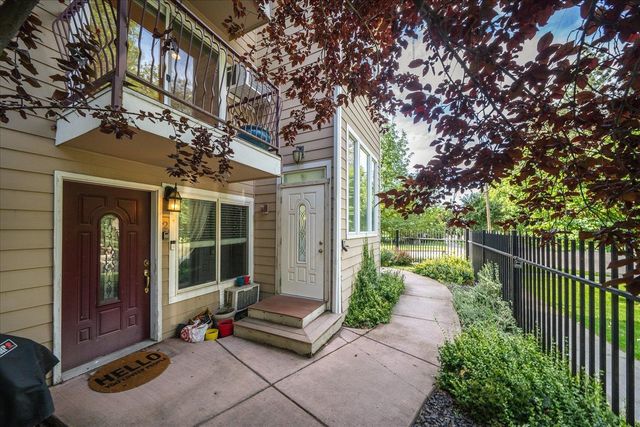 215 S CHESTNUT St, Spokane, WA 99201