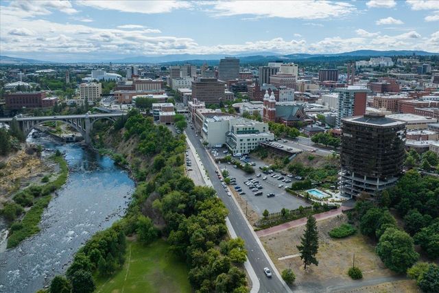 215 S CHESTNUT St, Spokane, WA 99201