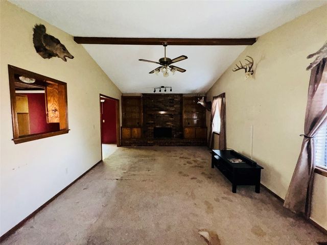 100 N Rockypoint Drive, Edmond, OK 73003