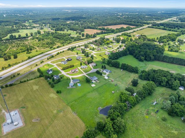 41 Harding Rd, Leoma, TN 38468