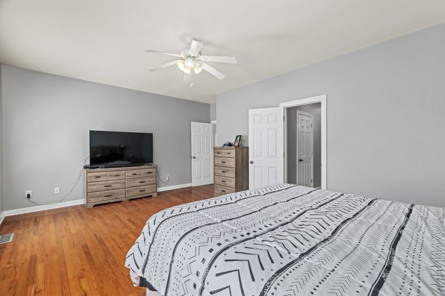41 Harding Rd, Leoma, TN 38468